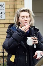 VANESSA KIRBY Checking Out Georgian Style 3 Story House in London 03/20/2021