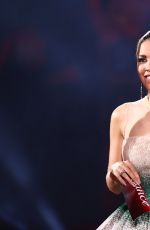 VICTORIA SWAROVSKI at Let