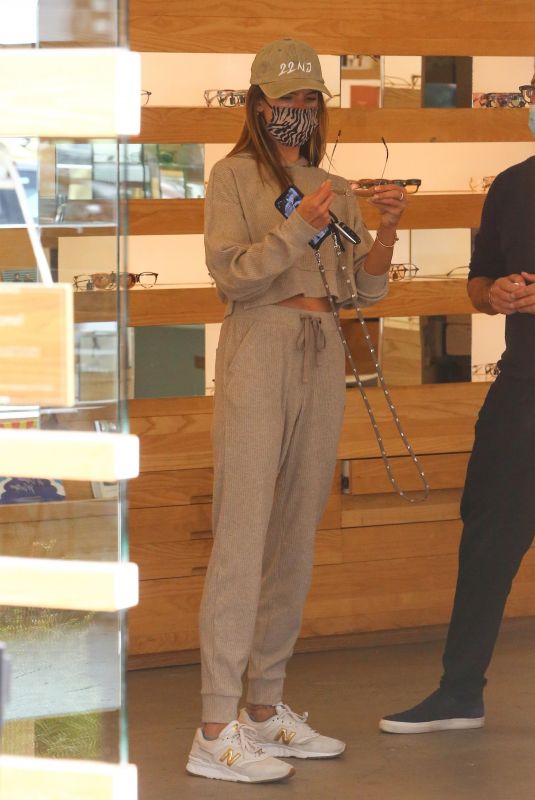 ALESSANDRA AMBROSIO Out for Lunch in Malibu 04/20/2021