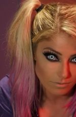ALEXA BLISS - Instagram photos 04/11/2021