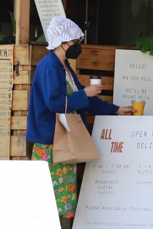 ALIA SHAWKAT Out for Lunch in Los Feliz 04/10/2021
