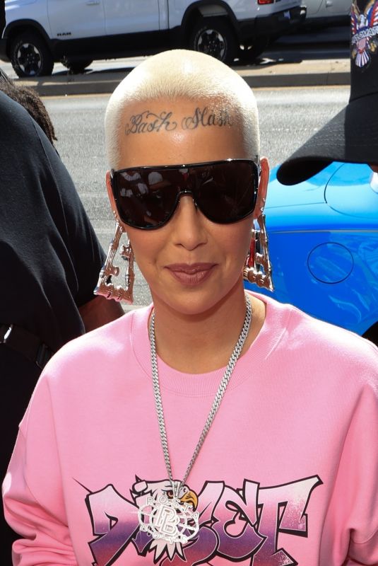AMBER ROSE Arrives at a Pop-up Shop in Los Angeles 04/16/2021