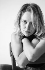 AMELIA EVE - Black and White Photoshoot, 2021