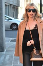 AMY HART Leaves Aldo Coppola Hair Salon in Kensington 04/22/2021