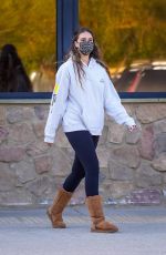 APRIL LOVE GEARY Shopping at Vintage Grocers in Malibu 04/13/2021
