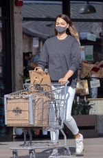 APRIL LOVE GEARY Shopping at Vintage Grocers in Malibu 04/24/2021