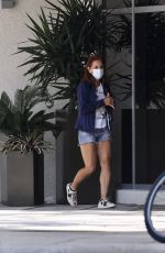 ARANTXA SABCHEZ VICARIO Out in Miami 04/02/2021
