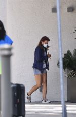 ARANTXA SABCHEZ VICARIO Out in Miami 04/02/2021