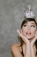 ARIANA GRANDE 0 R.E.M Fragrance Promos, 2020
