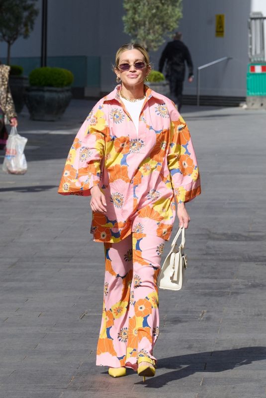 ASHLEY ROBERTS Arrives at Heart Radio in London 04/27/2021