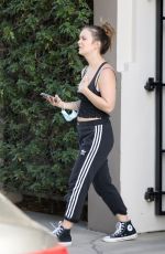 BILLIE LOURD Leaves a Gym in Los Angeles 04/11/2021