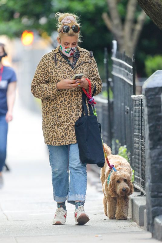 BUSY PHILIPPS Out with Her Dog in New York 04/19/2021