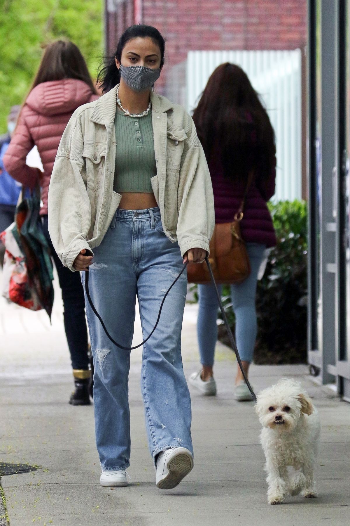camila-mendes-out-with-her-dog-in-vancouver-04-24-2021-6.jpg