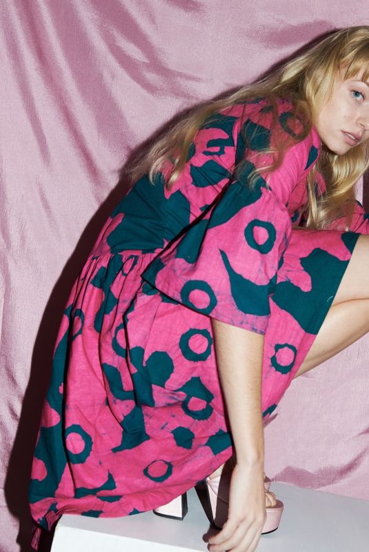 CASSIE VAN WOLDE at a Photoshoot, 2021