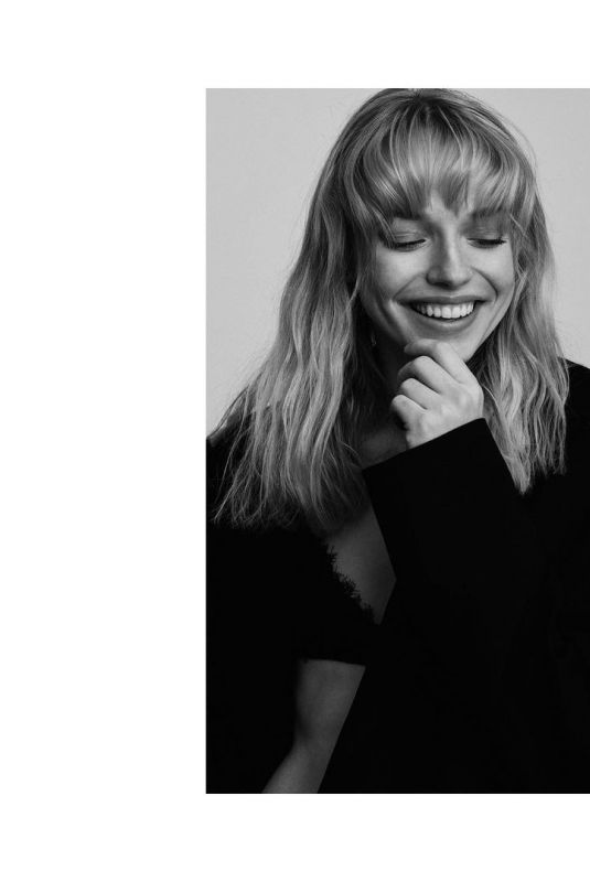 CASSIE VAN WOLDE- Black and White Photoshoot, April 2021