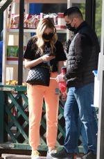 CHIARA FERRAGNI Out in Milan 03/31/2021
