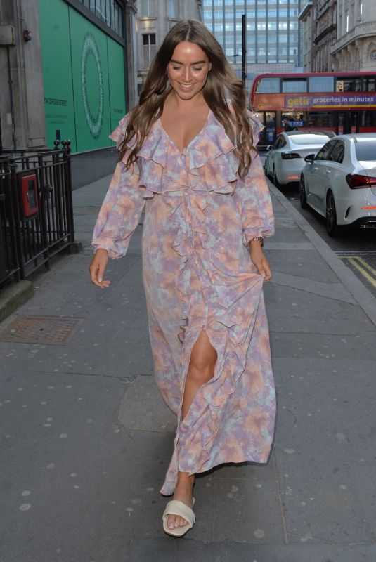 CHLOE ROSS Leaves Aqua Restaurant in Mayfair 04/22/2021