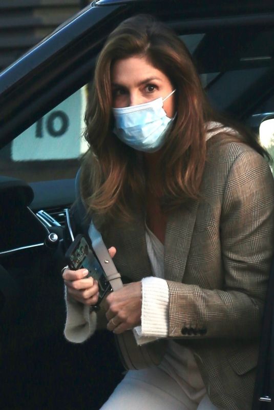 CINDY CRAWFORD Arrives at Nobu in Malibu 04/05/2021