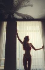 CINTIA DICKER - Instagram Photos 04/06/2021