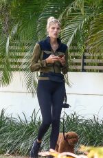 DEVON WINDSOR Out with her Dog in Florida 04/06/2021