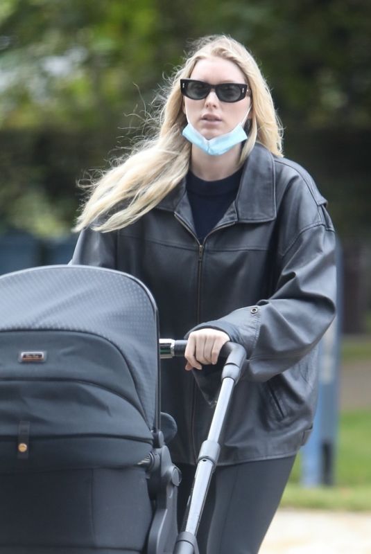 ELSA HOSK Buys Flowers in Los Angeles 04/26/2021