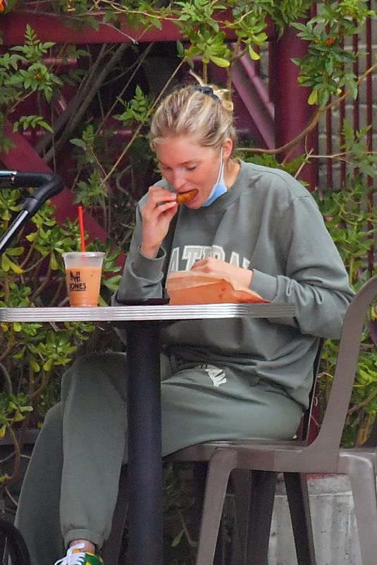 ELSA HOSK Out for Morning Coffee and Pastry in Pasadena 04/21/2021