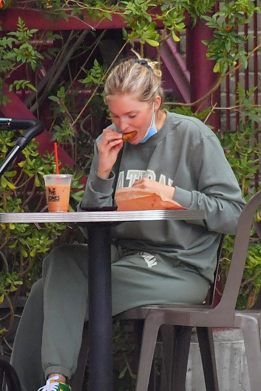 ELSA HOSK Out for Morning Coffee and Pastry in Pasadena 04/21/2021