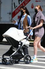 GIGI and BELLA HADID Out in New York 04/08/2021