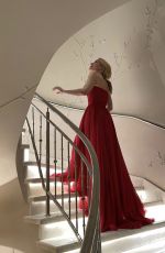 GILLIAN ANDERSON - Screen Actors Guild Awards 2021 Photoshoot 04/04/2021