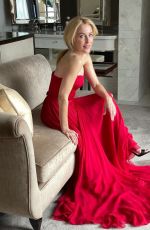 GILLIAN ANDERSON - Screen Actors Guild Awards 2021 Photoshoot 04/04/2021