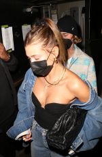 HAILEY and Justin BIEBER Leaves The Nice Guy in Los Angeles 04/08/2021