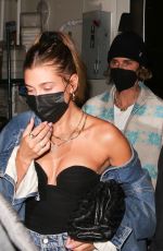 HAILEY and Justin BIEBER Leaves The Nice Guy in Los Angeles 04/08/2021