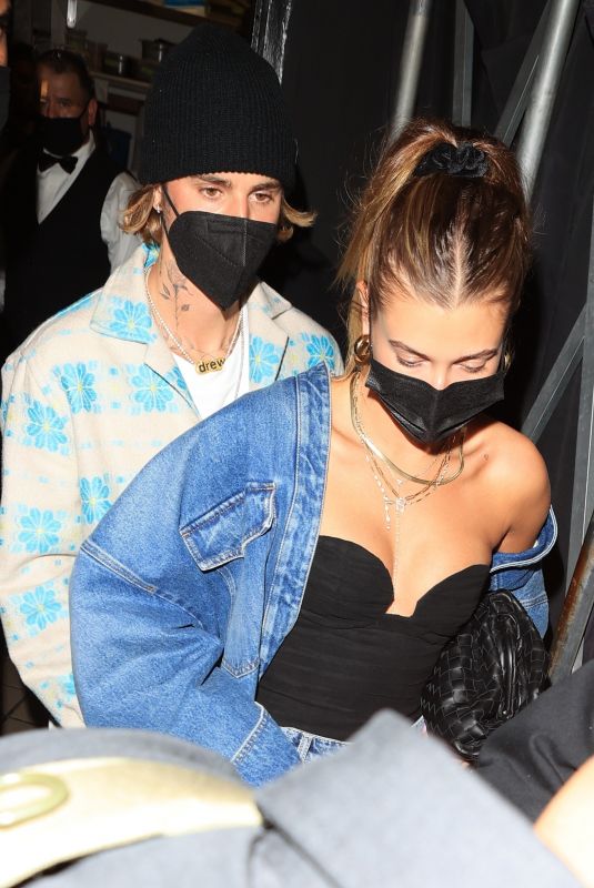 HAILEY and Justin BIEBER Leaves The Nice Guy in Los Angeles 04/08/2021