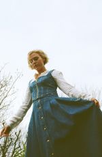 HANNAH VAN DER WESTHUYSEN for The Zoe Report, 2021