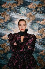 HANNAH VAN DER WESTHUYSEN for Vingt Sept Magazine, April 2021