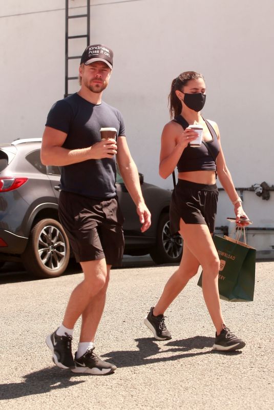 HAYLEY ERBERT Heading to a Gym in Studio City 04/03/2021