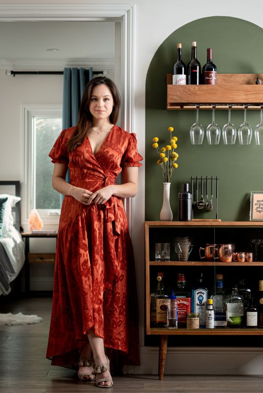 HAYLEY ORRANTIA in Homes & Gardens Magazine, UK March 2021