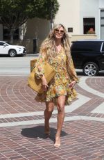 HEIDI KLUM Arrives at America