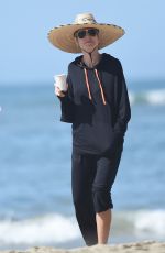HEIDI KLUM Out at a Beach in Los Angeles 04/08/2021