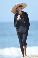 HEIDI KLUM Out at a Beach in Los Angeles 04/08/2021