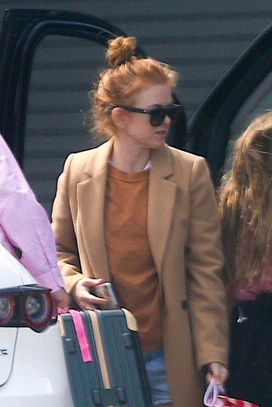 ISLA FISHER Leaves Airport in Perth 04/23/2021