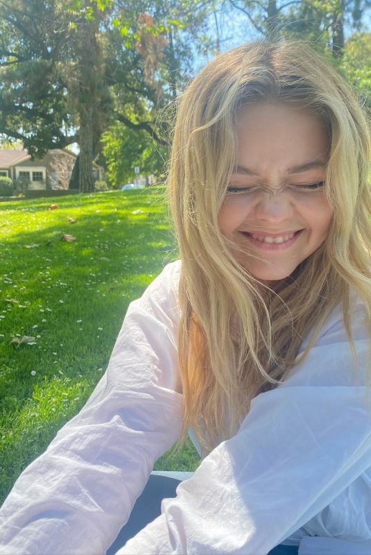 JADE PETTYJOHN - Instagram Photos 04/04/2021