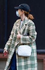 JENNIFER LAWRENCE Wearing a Mask Out in New York 04/21/2021