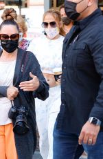 JENNIFER LOPEZ Takes Her Mom to a Doctor