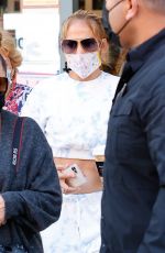 JENNIFER LOPEZ Takes Her Mom to a Doctor