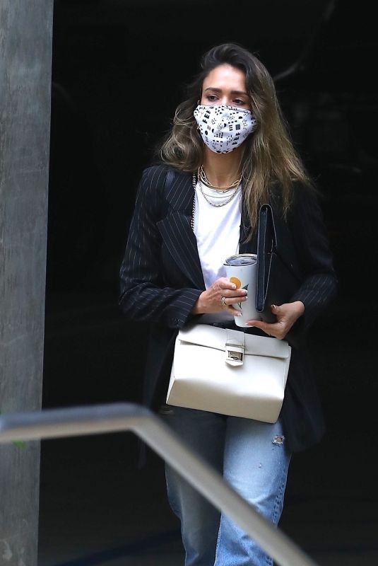JESSICA ALBA Outside Her Office in Los Angeles 04/23/2021