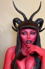 JESY NELSON - Instagram Photos 04/11/2021
