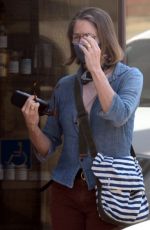 JODIE FOSTER Out for Lunch at Gjelina in Venice 04/24/2021