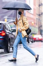 KARLIE KLOSS Out for Coffee in New York 04/12/2021