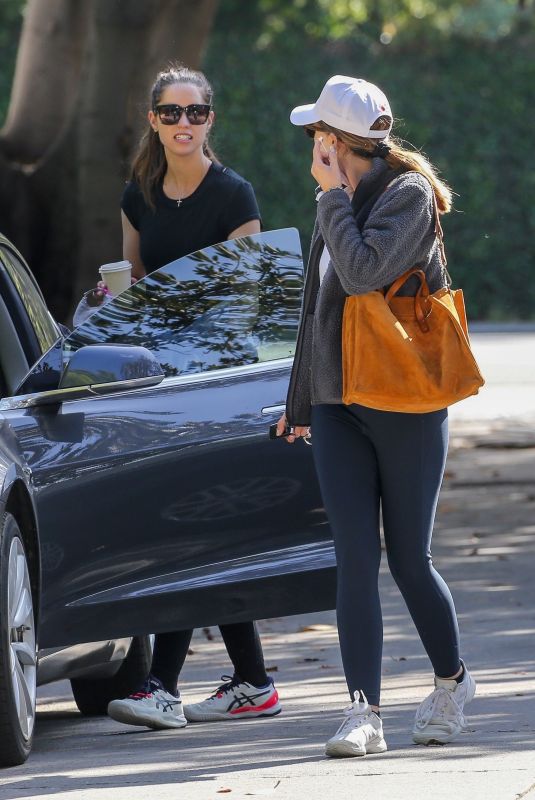 KATHERINE and CHRISTINA SCHWARZENEGGER Arrives at a Tennis Match in Brentwood 04/26/2021